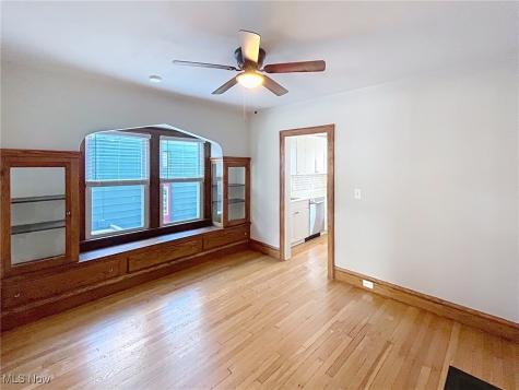 1307 Edanola Avenue Lakewood OH 44107