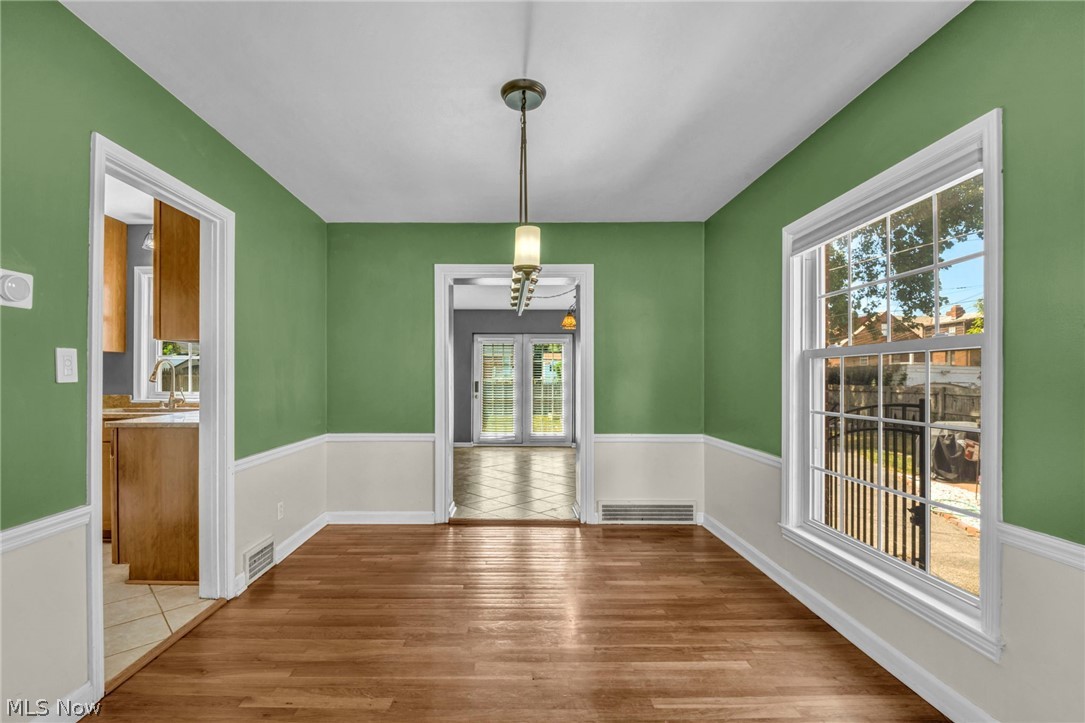 3678 Lynnfield Road Shaker Heights OH 44122