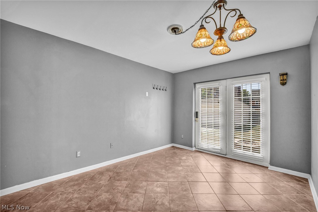 3678 Lynnfield Road Shaker Heights OH 44122