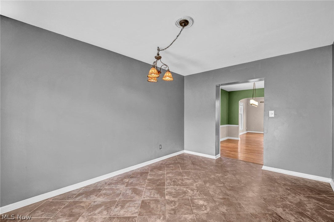 3678 Lynnfield Road Shaker Heights OH 44122