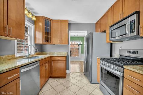 3678 Lynnfield Road Shaker Heights OH 44122