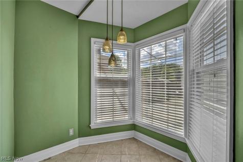 3678 Lynnfield Road Shaker Heights OH 44122