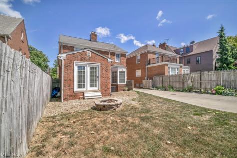 3678 Lynnfield Road Shaker Heights OH 44122