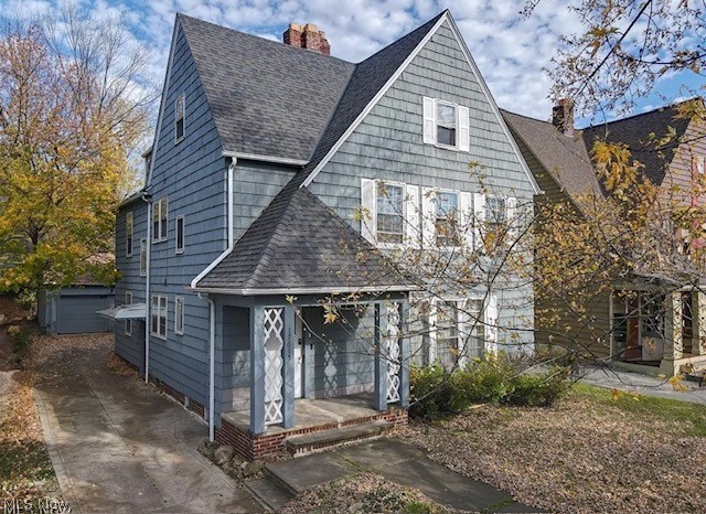 17615 Winslow Shaker Heights OH 44122