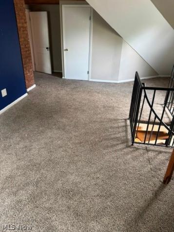 17615 Winslow Shaker Heights OH 44122