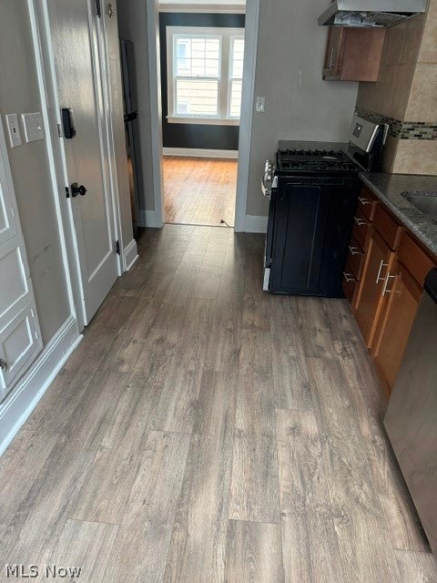 17615 Winslow Shaker Heights OH 44122