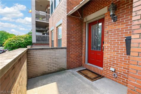 10933 Detroit Avenue Cleveland OH 44102