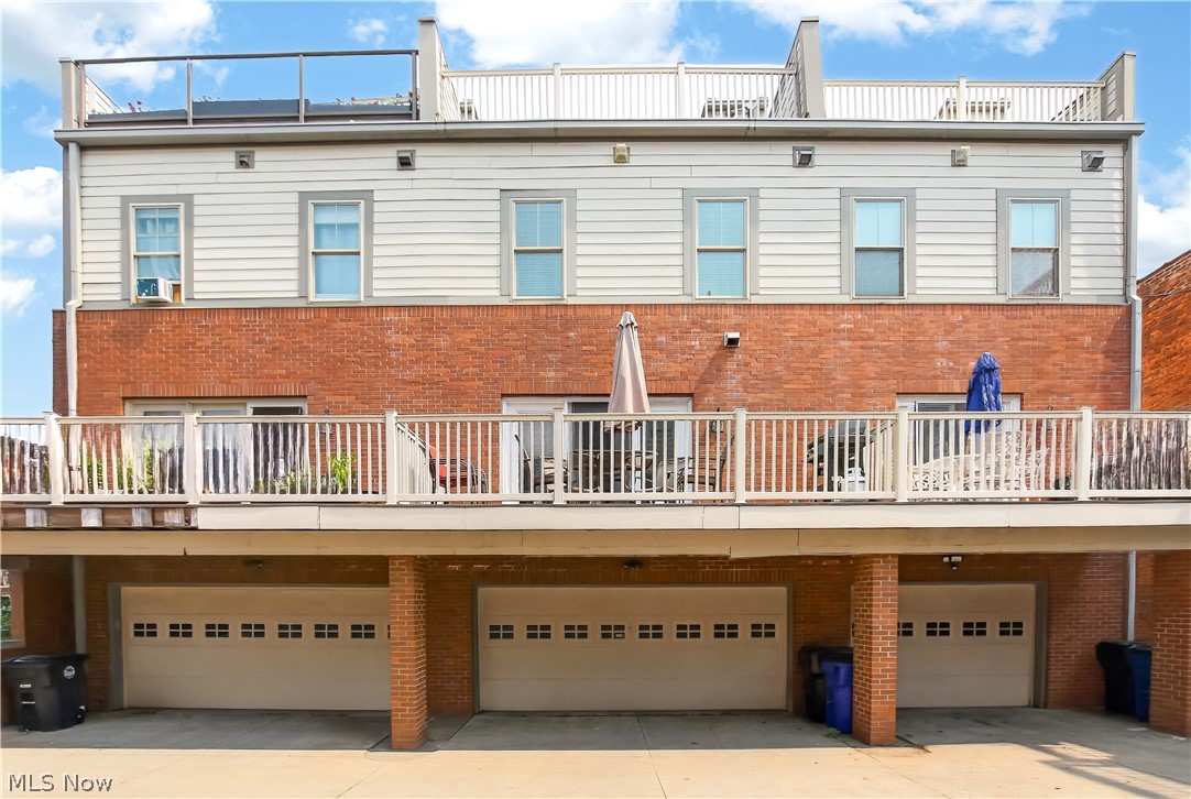10933 Detroit Avenue Cleveland OH 44102