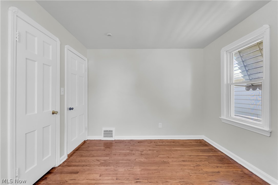 18405 Raymond Street Maple Heights OH 44137