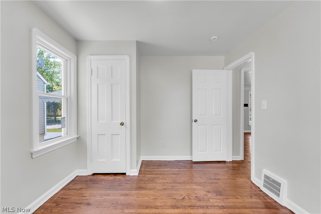 18405 Raymond Street Maple Heights OH 44137