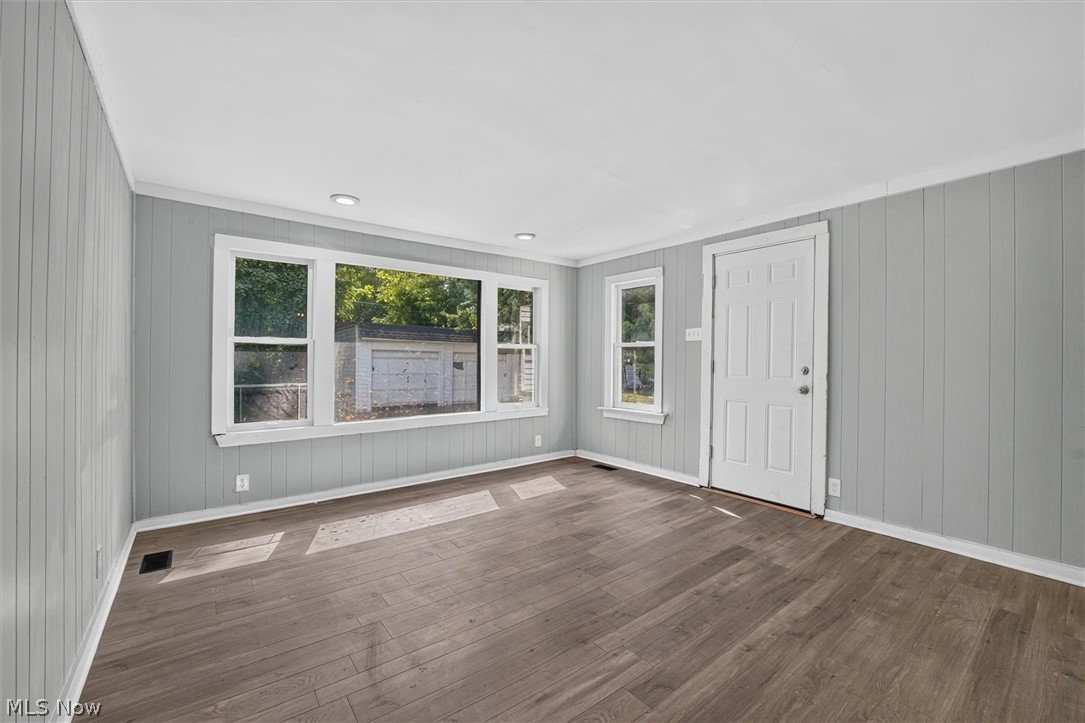 2017 Goodnor Road Cleveland Heights OH 44118