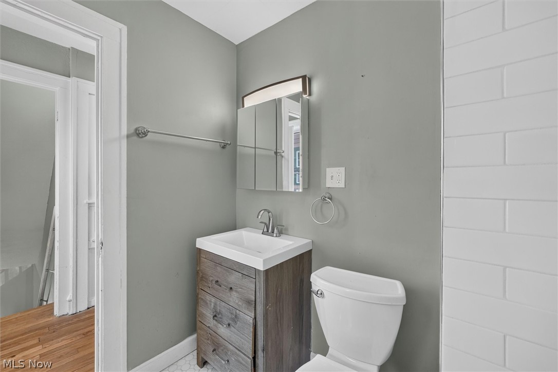 2017 Goodnor Road Cleveland Heights OH 44118