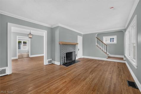 2017 Goodnor Road Cleveland Heights OH 44118