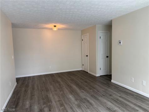 421 Tollis Broadview Heights OH 44147