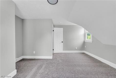 1083 Eastlake Drive Eastlake OH 44095