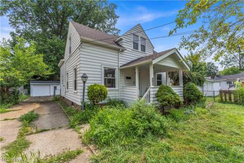 1083 Eastlake Drive Eastlake OH 44095