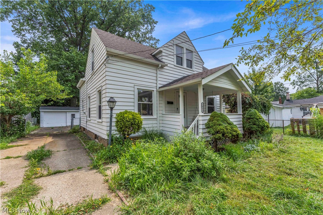 1083 Eastlake Drive Eastlake OH 44095