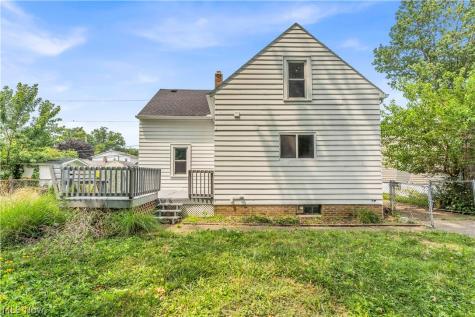 1083 Eastlake Drive Eastlake OH 44095