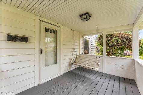 1083 Eastlake Drive Eastlake OH 44095