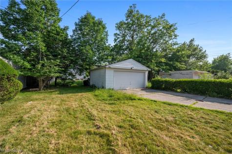 26900 Forestview Avenue Euclid OH 44132