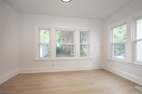 3244 Redwood Road Cleveland Heights OH 44118