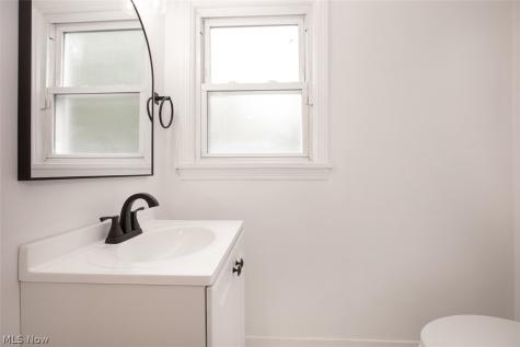 3244 Redwood Road Cleveland Heights OH 44118
