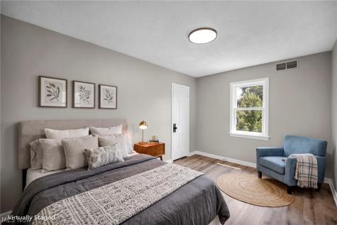 2496 Saybrook Road University Heights OH 44118