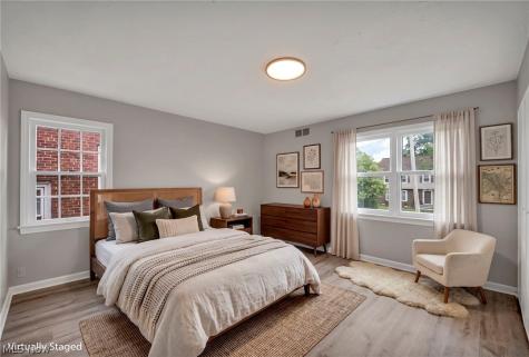 2496 Saybrook Road University Heights OH 44118