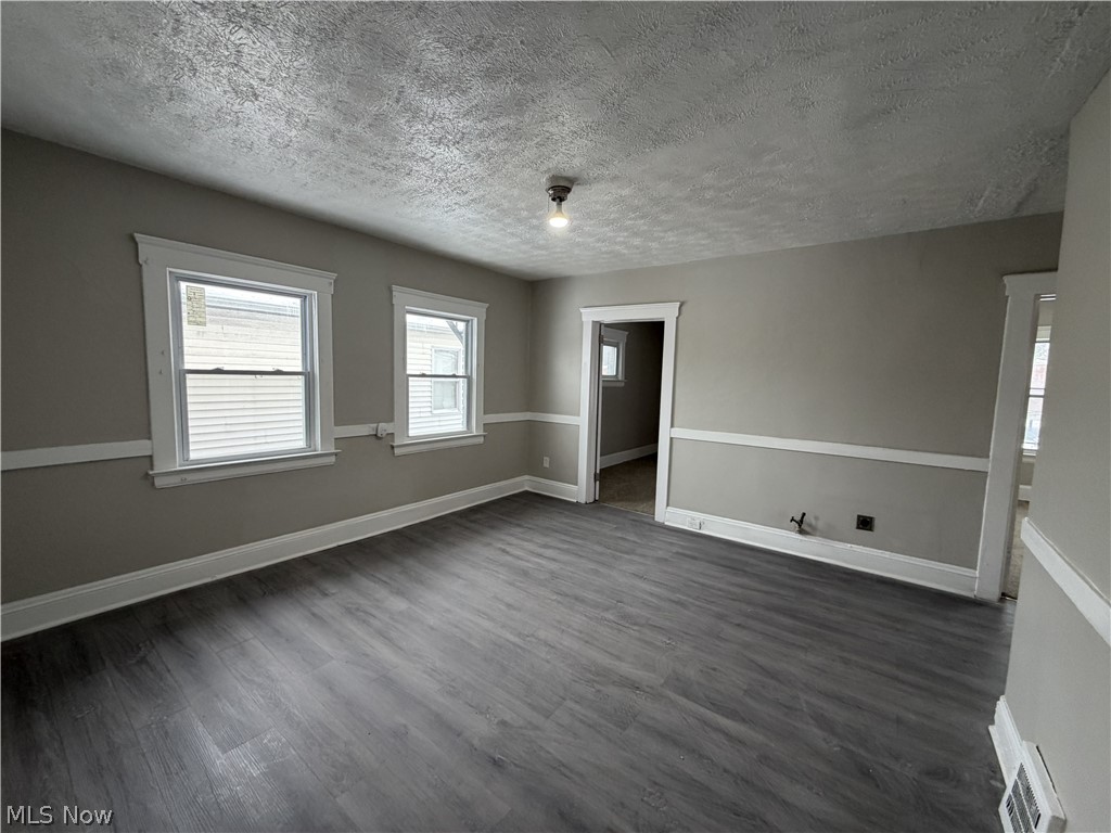 15340 Yorick Avenue Cleveland OH 44110
