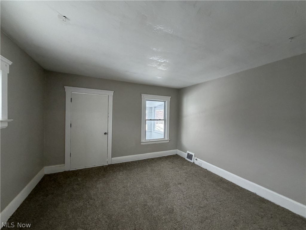 15340 Yorick Avenue Cleveland OH 44110
