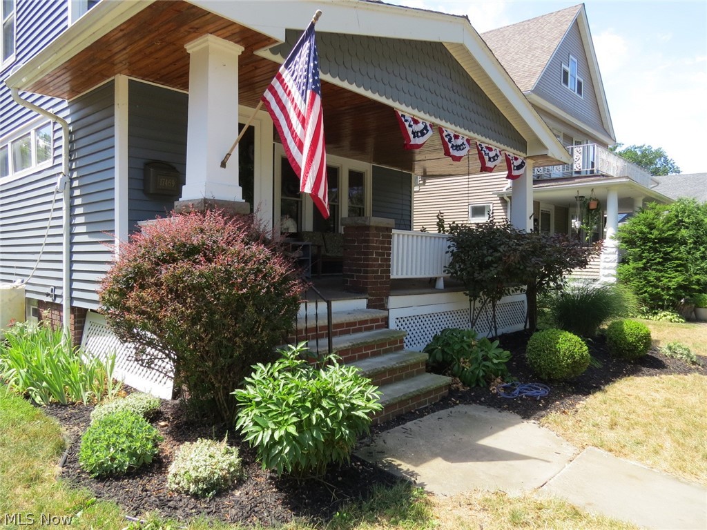 17469 Norton Avenue Lakewood OH 44107