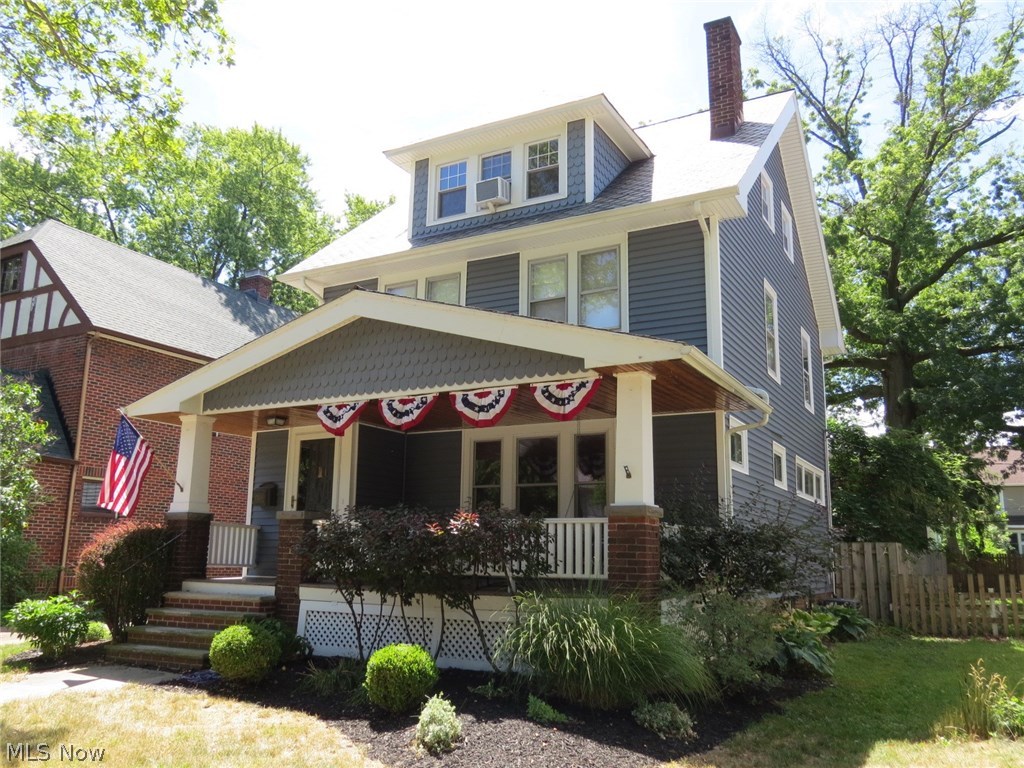 17469 Norton Avenue Lakewood OH 44107