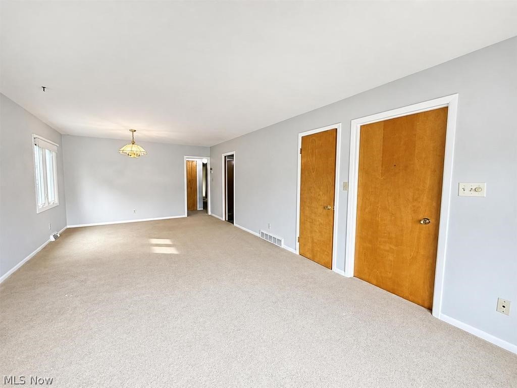 13630 Cedar Road University Heights OH 44118