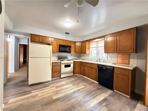 13630 Cedar Road University Heights OH 44118