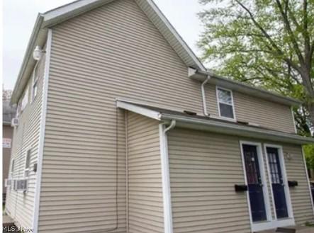 628 Sumner Street Akron OH 44311