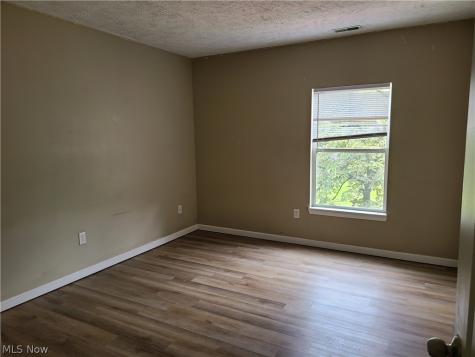 628 Sumner Street Akron OH 44311