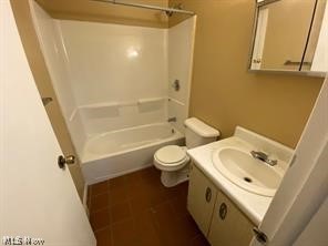 31 S State Street Frazeysburg OH 43822