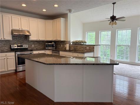 4582 Devereux Drive Copley OH 44321