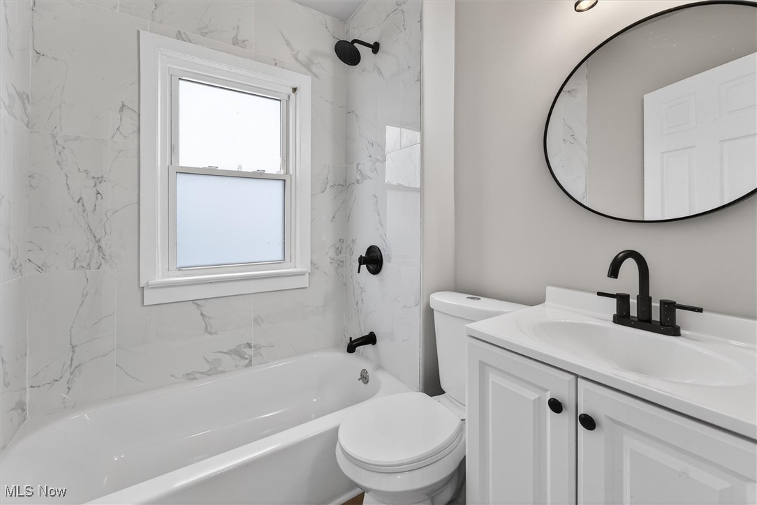 10608 Wadsworth Avenue Garfield Heights OH 44125