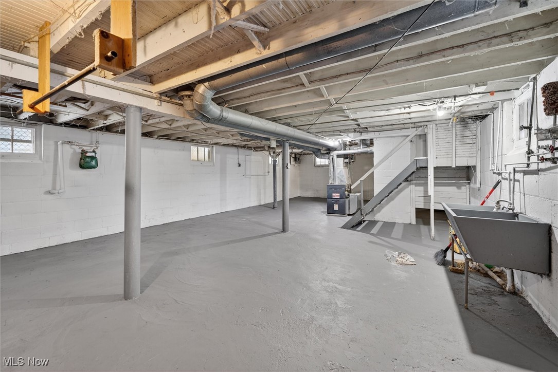 10608 Wadsworth Avenue Garfield Heights OH 44125