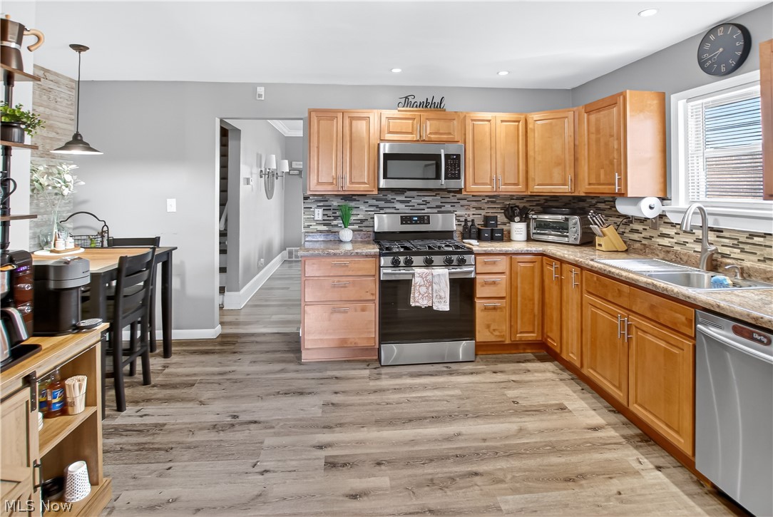 10903 Parkhurst Drive Cleveland OH 44111