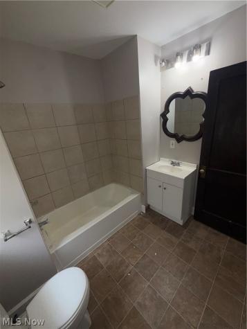 1446 E 174th Street Cleveland OH 44110