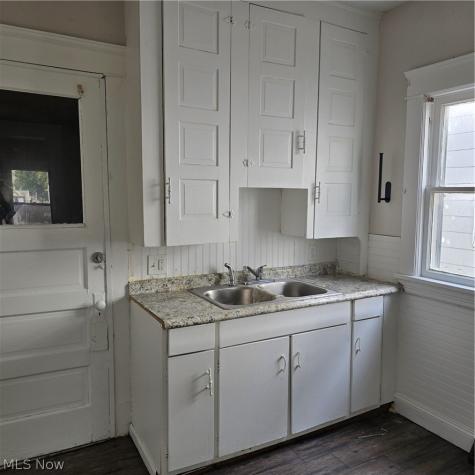 10401 Bernard Avenue Cleveland OH 44111