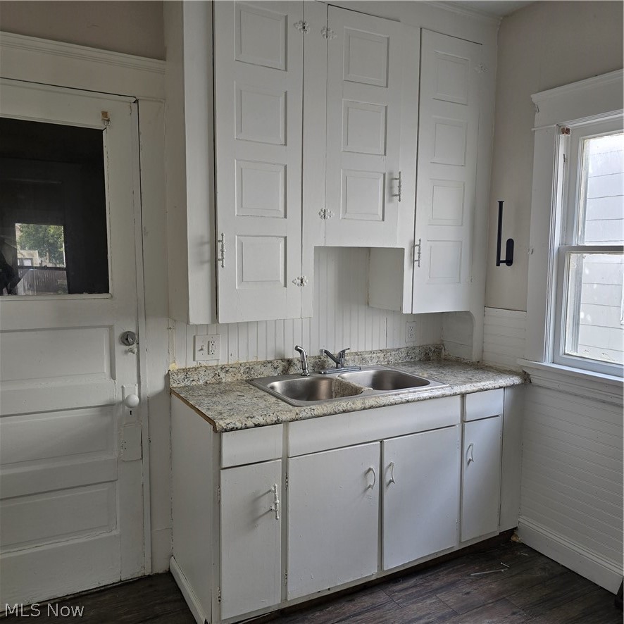 10401 Bernard Avenue Cleveland OH 44111