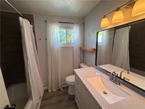 4173 Cambridge Avenue Lorain OH 44053