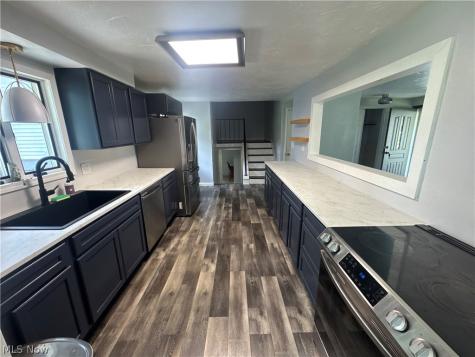 4173 Cambridge Avenue Lorain OH 44053