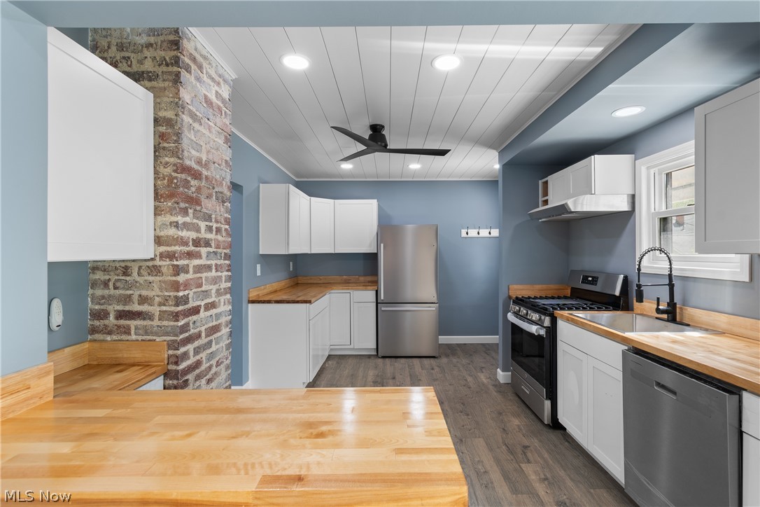 1432 Broad Boulevard Cuyahoga Falls OH 44221