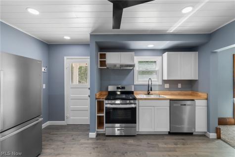 1432 Broad Boulevard Cuyahoga Falls OH 44221