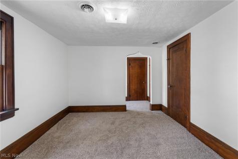1432 Broad Boulevard Cuyahoga Falls OH 44221