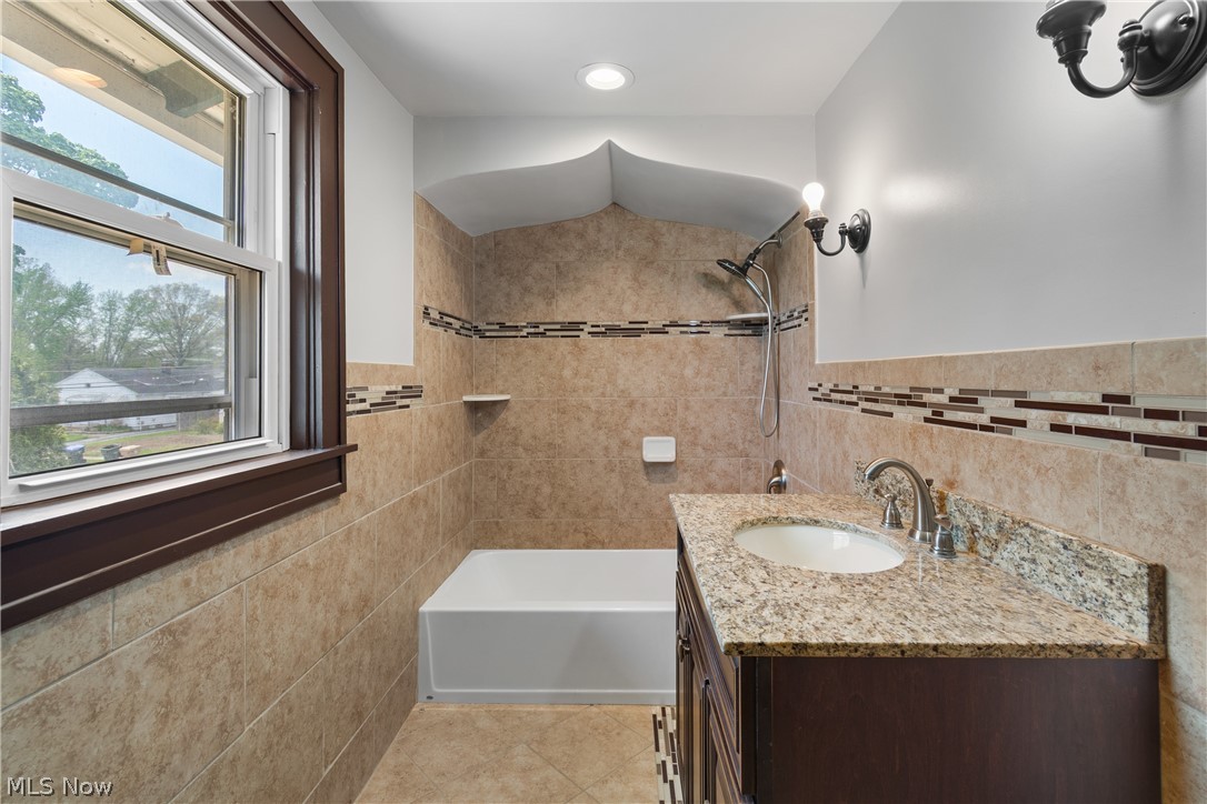 1432 Broad Boulevard Cuyahoga Falls OH 44221